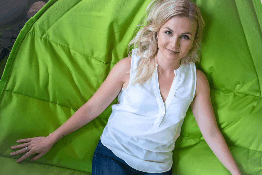 Saana Rossi – HR-kuningatar, joka ravisteli Suomen työelämää ja löysi rakkauden julkkiksen kanssa!